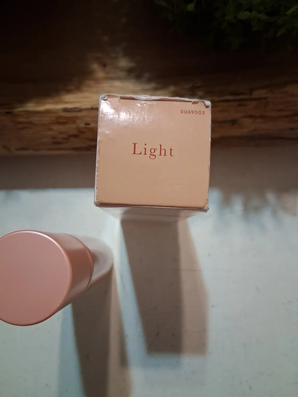 Laura Geller Hydrating Liquid Foundation — Light